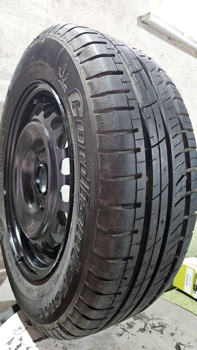 Диск с резиной на хендай