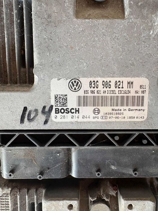 Компютър моторен еку ecu електронен блок двигател тоуран 1.9тди BXE