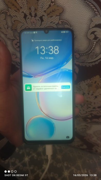 HUAWEI Judayam chiroyli telefon ishlashi juda yaxshi kelishtirip beram