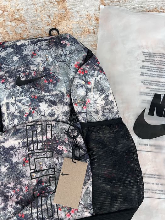 Nike elite premium