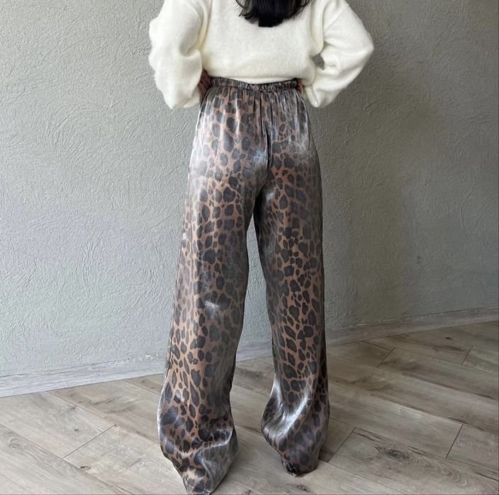 Панталон с леопардов принт