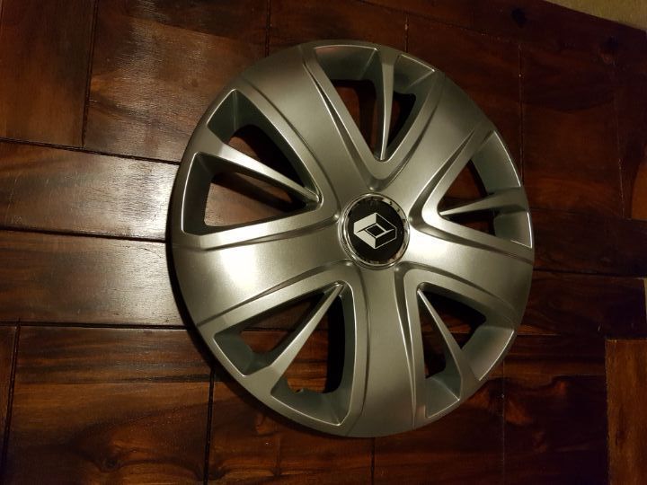 capace roti renault r15 la set de 4 buc,capace janata aliaj