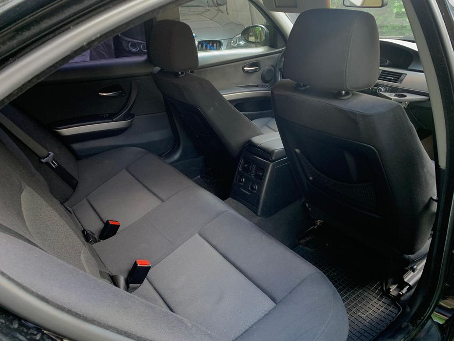 Interior BMW E90 - Scaune, bancheta, fete de usi