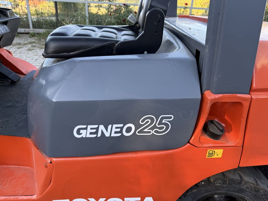 De vanzare sau da inchiriat stivuitor Diesel Toyota