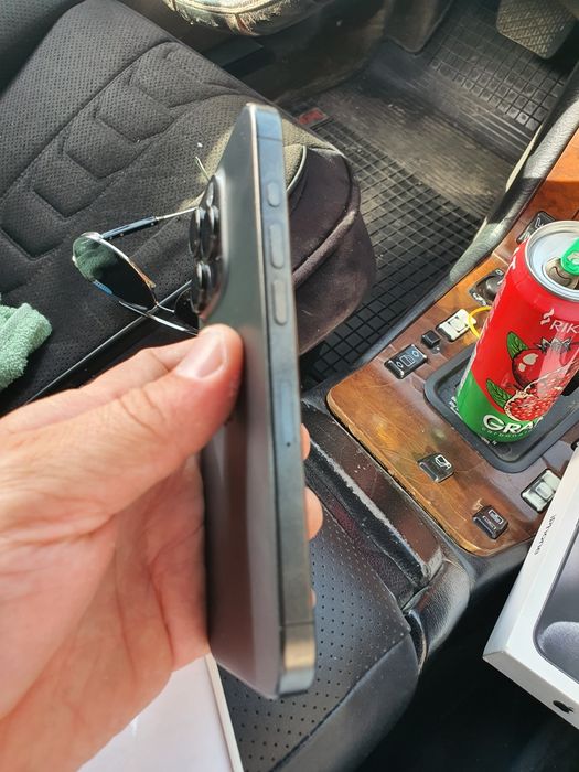 IPhone 15 pro 128gb