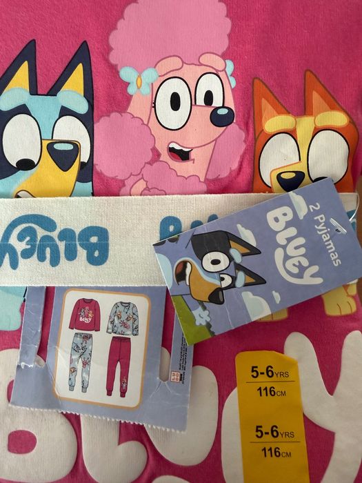 2 perechi de pijamale cu bluze și pantaloni Primark Bluey 5-6ani