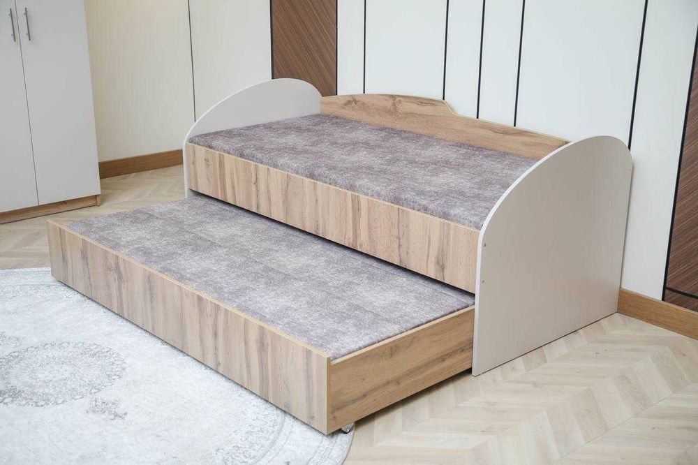 Детская гарнитура со склада