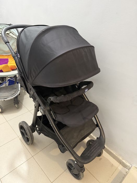 Продам коляску Chicco за 10000