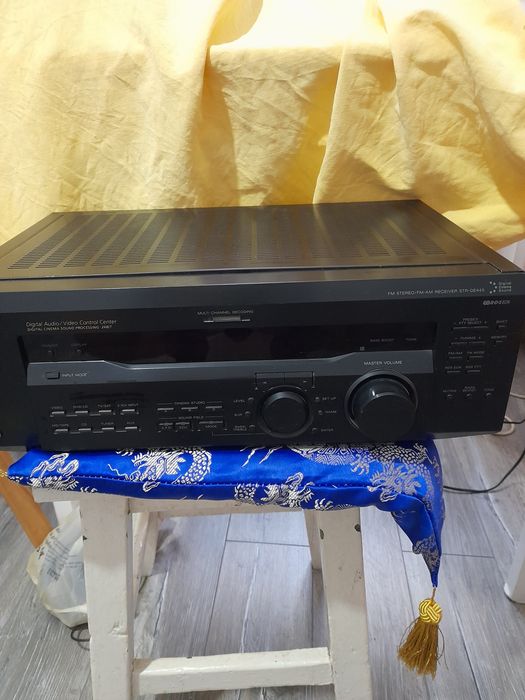 Boxe eltax 300 watt + stație Sony 160 watt.