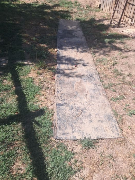 vand pres de cauciuc  pentru animale sunt panzate  luate de la fosta metalurgia bacau