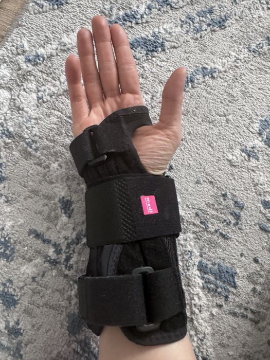 Корсет бандаж  Manumed medi