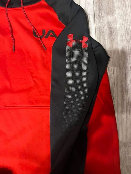 Under Armour мъжки суитшърт с качулка