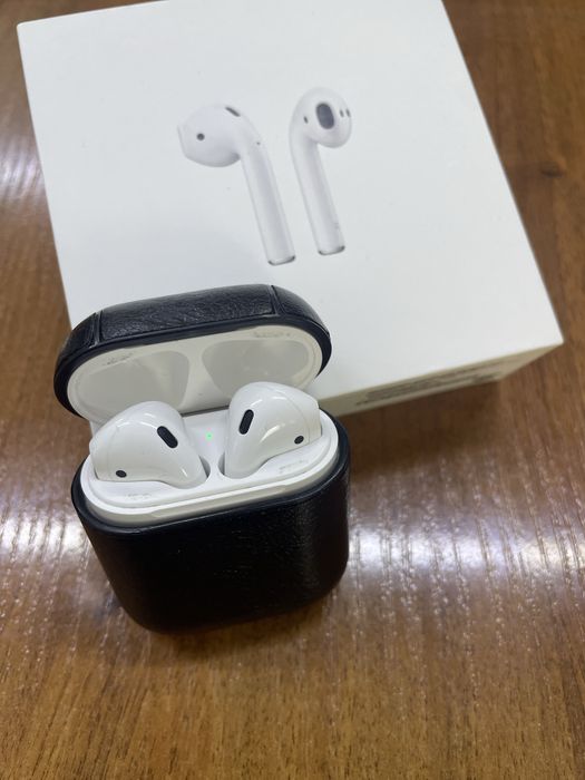 Продам наушники AirPods 2