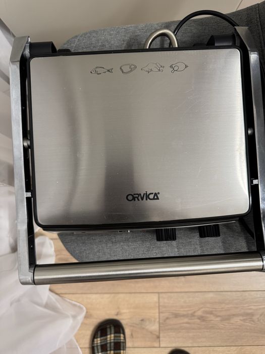 Продам грильницу