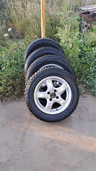 Продам резину с дисками на 14
