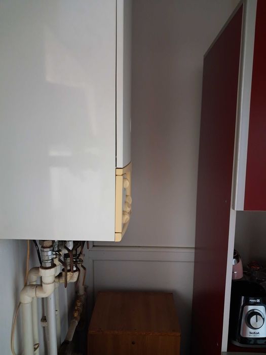 Apartament 3 camere de vanzare