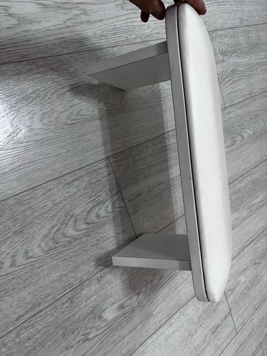 Подлокотник для маникюра