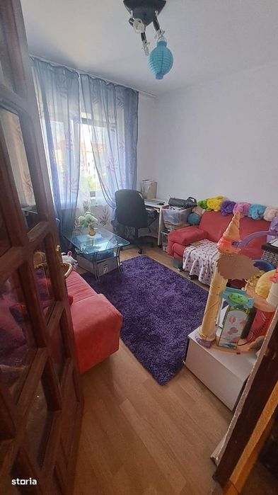 Basarab apartament 4 camere decomandat etaj intermediar