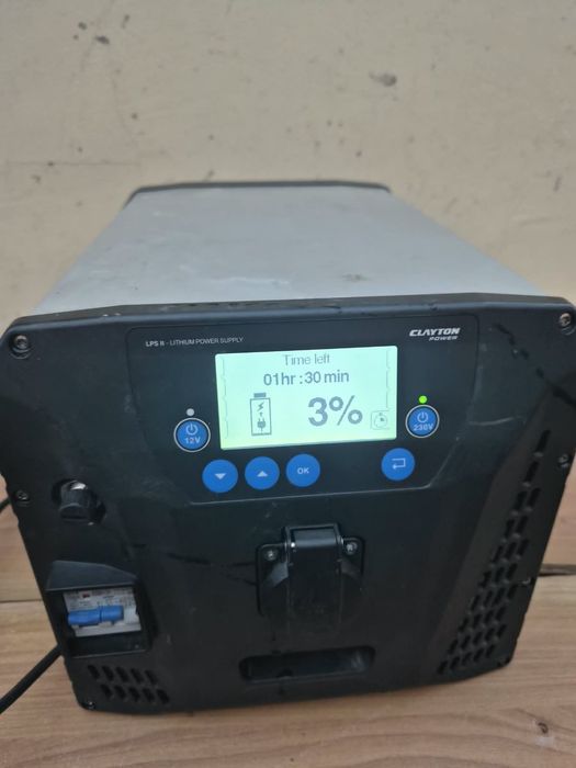 Clayton Power LPS II 2500 stație de putere cu invertor  și baterie litiu-fier-fosfat integrată