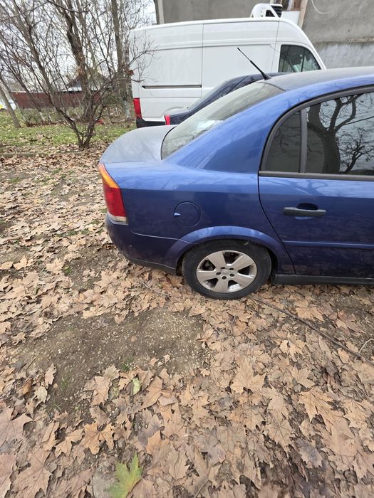 Mașină Opel Vectra