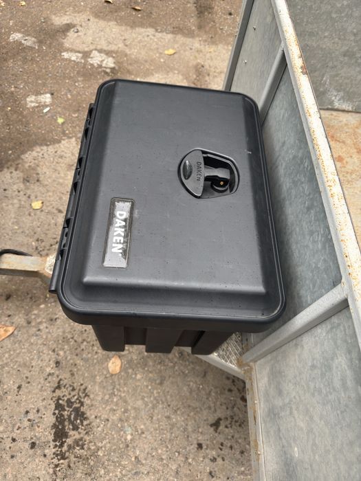 Продам прицеп легковой