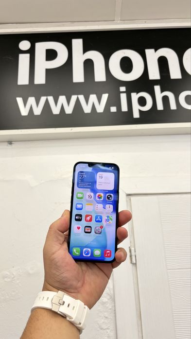 iphone 17е  256 gb. Черен