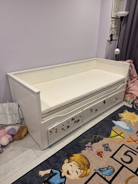 IKEA Hemnis разтегателно легло