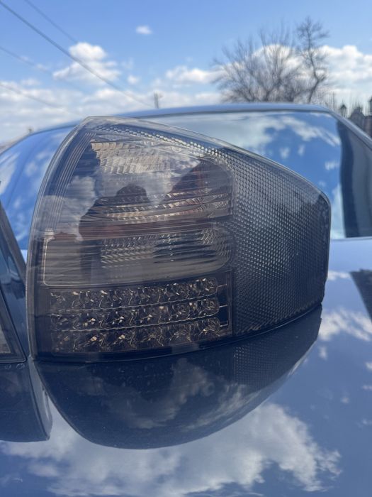 Диодни фарове и стопове