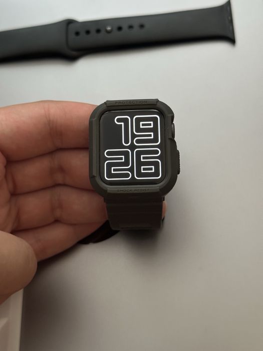 Apple Watch 4 40mm GPS, Aluminium Case, Sports Band
