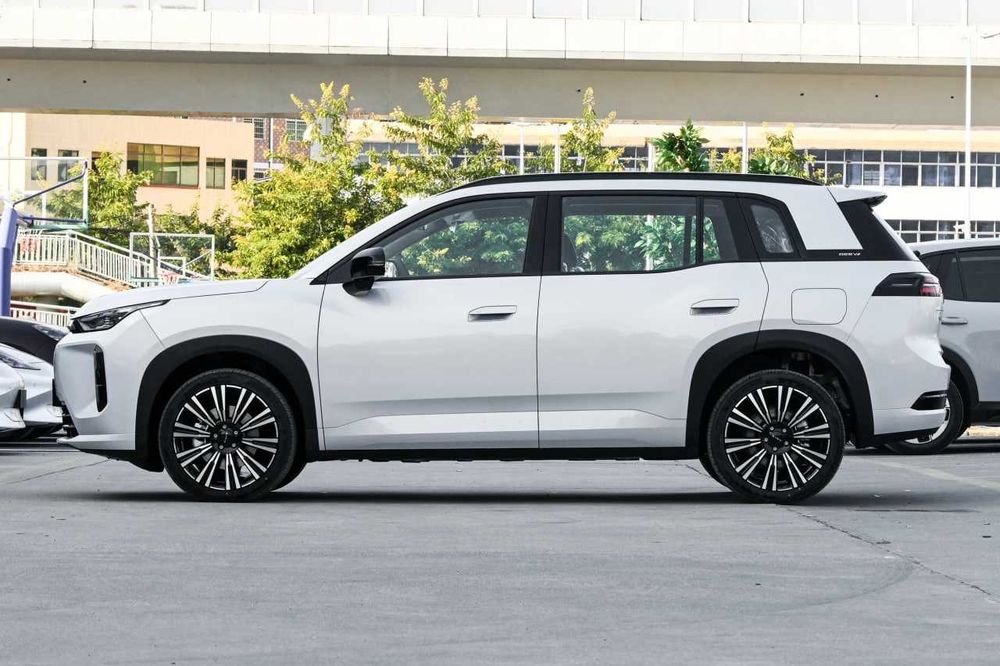 GAC Aion i60 REEV Gibrid Full pozitsiya Eng arzon narx