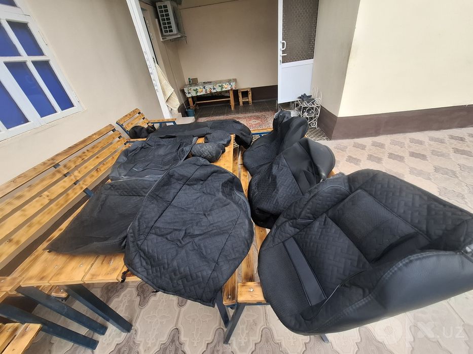 Kobilt chexoli sotiladi