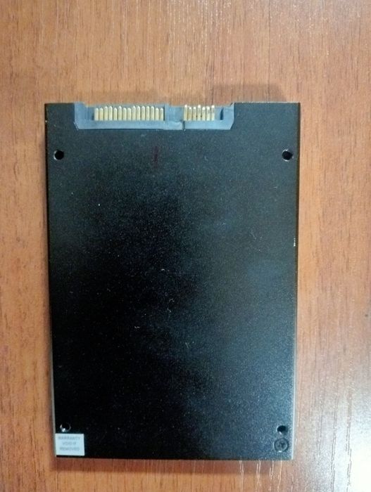 Для ноутбука SSD/Noutbuk uchun SSD
