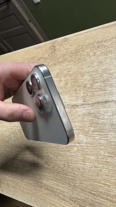 Продам Айфон 15 про Макс 256