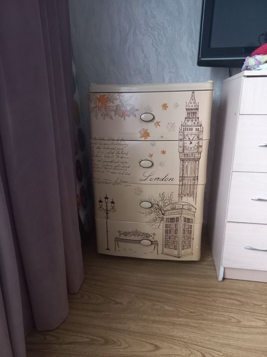 Пластмассовый комод