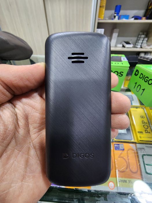 Digos 101 - 2 sim, fleshka tushadi, zaryadkasi bor, batareya - 1000mah