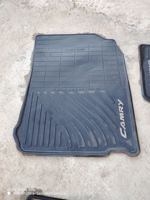 Тайота  полик сатылады