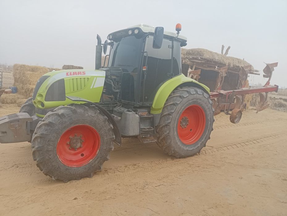 Claas Areon 630 c