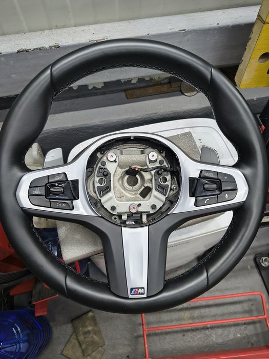 Volan BMW g30 g31 nfl încălzire vibrații padele