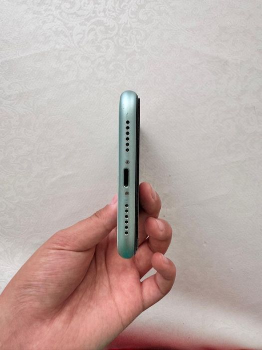 iPhone 11 на запчасти