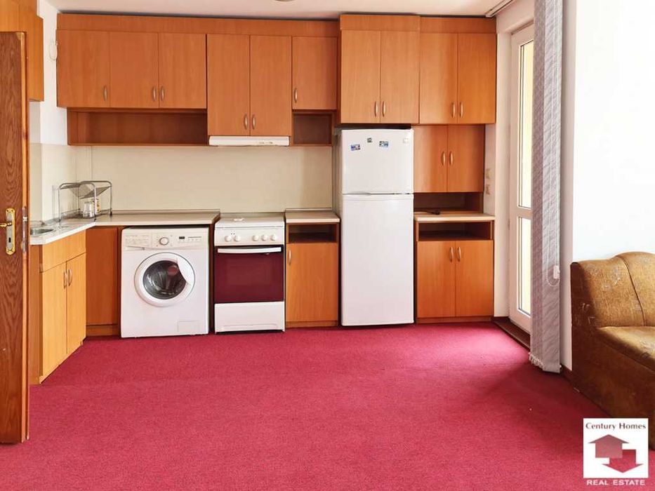 Продава се Четиристаен апартамент в Велико Търново, Център - 132 кв.м за 1402 €/кв.м - Снимка #1