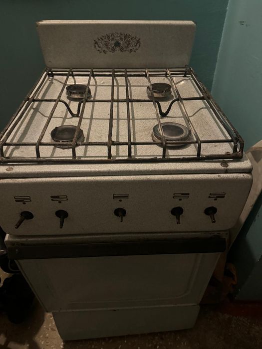 Продам СРОЧНО газовую плиту