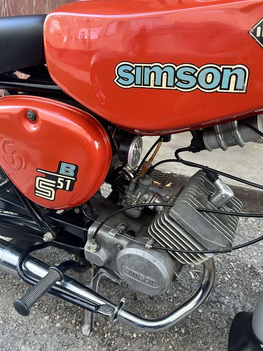Продавам Симсон S51 Simson