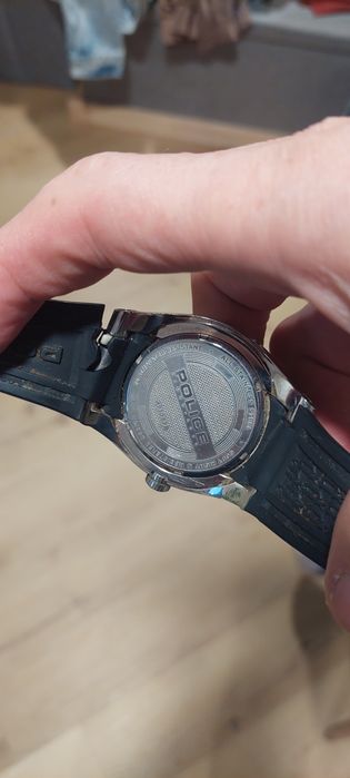 Часы police продам.