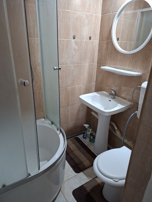 Proprietar închiriez garsoniera!
