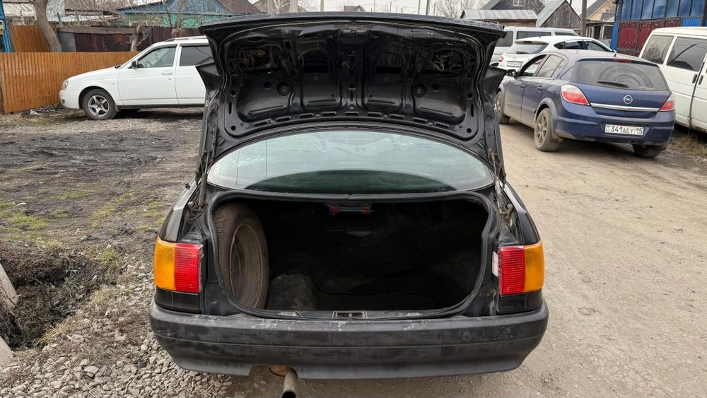 Продам ауди 80 б3