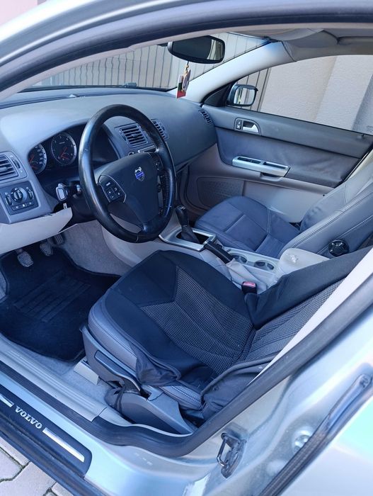 Volvo V50 2.0D 136 к.с. / Волво В50