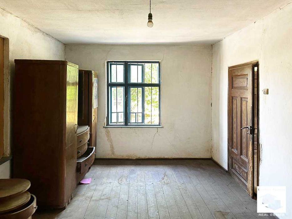 Продава се Къща в с. Поликраище, Област Велико Търново - 90 кв.м за 367 €/кв.м - Снимка #1