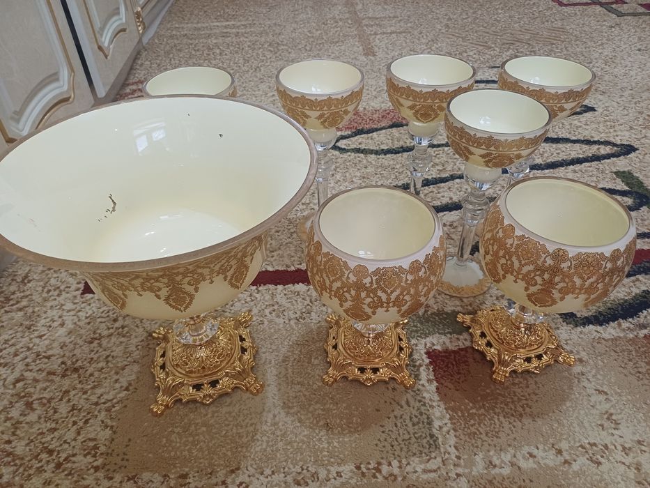 Bagima idish sotiladi