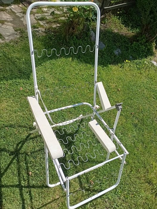 Продавам шезлонги