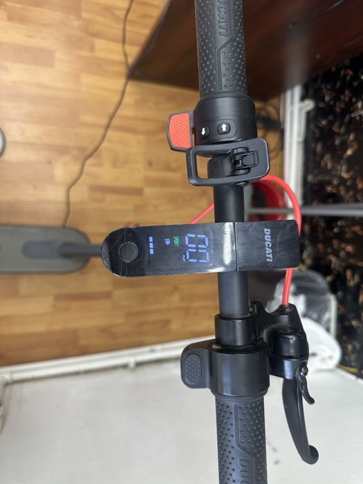 Trotineta eletrica ducati